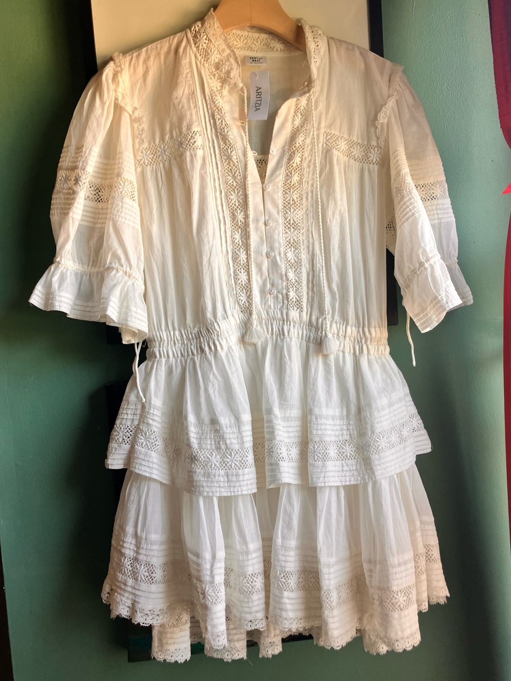 Aritzia Sunday Best Ren Faire Tiered Short Dress / White Lace Size M